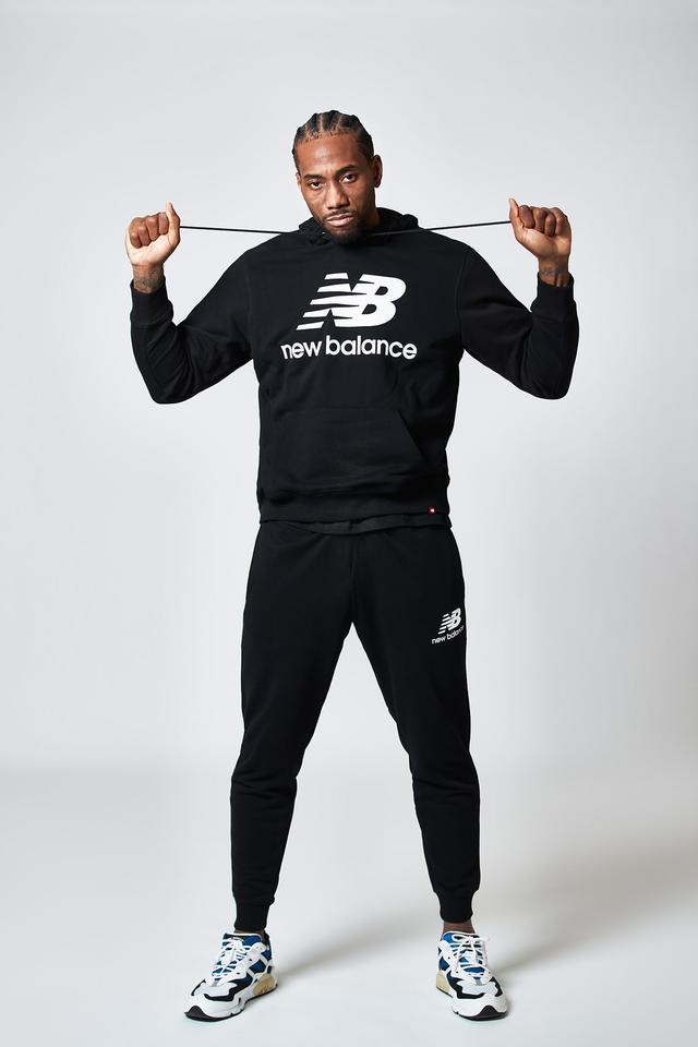 凯尔特人22记三分轻取太阳夺7连胜，波尔津吉斯大爆发，砍下30分助绿军获胜